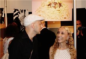 con Franca Sozzani:   collettiva 